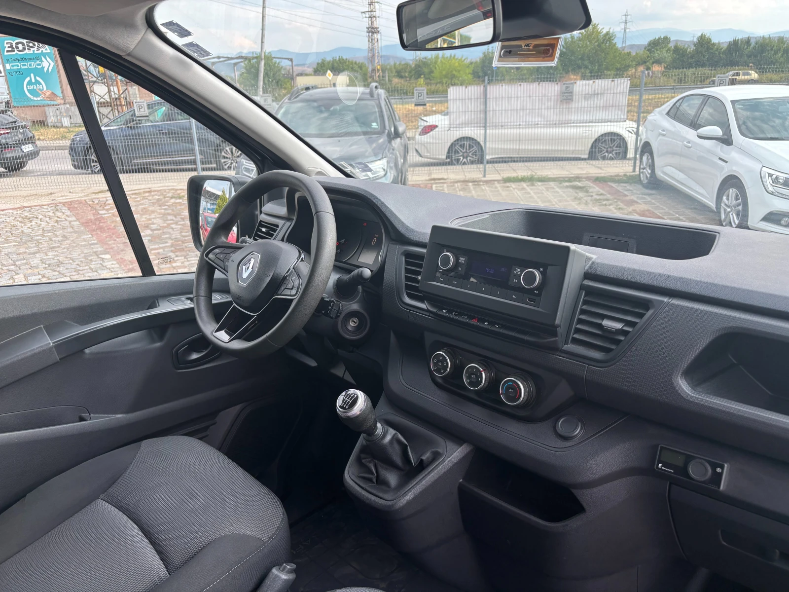 Renault Trafic 8+ 1  Blue dCi 150 .. BVM6 | Mobile.bg   11