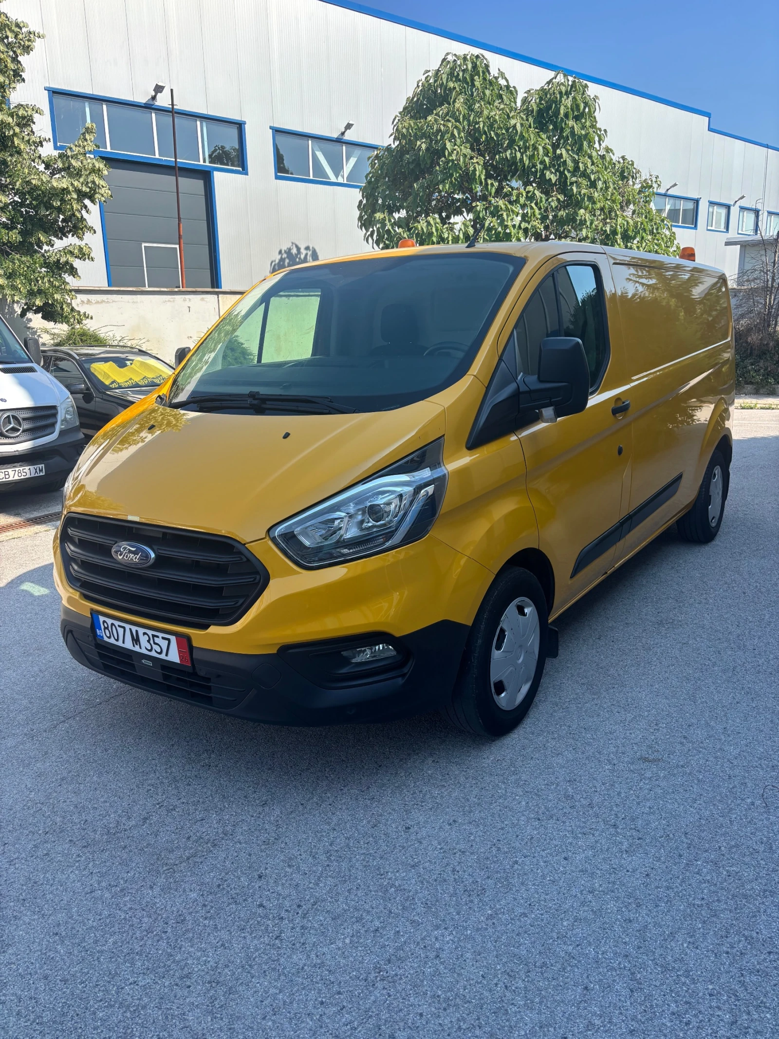 Ford Transit Custom 2.0 EcoBlue-105kc, снимка 4 - Бусове и автобуси - 55101540