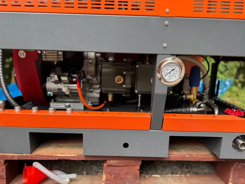 Avia 30 Модул за отпушване на канали, снимка 3 - Камиони - 52270253