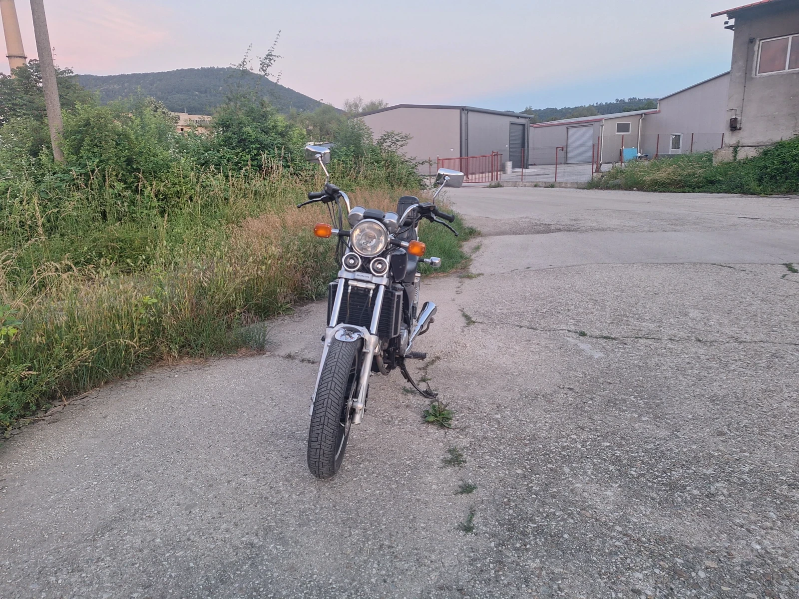 Honda Magna, снимка 6 - Мотоциклети и мототехника - 55994651