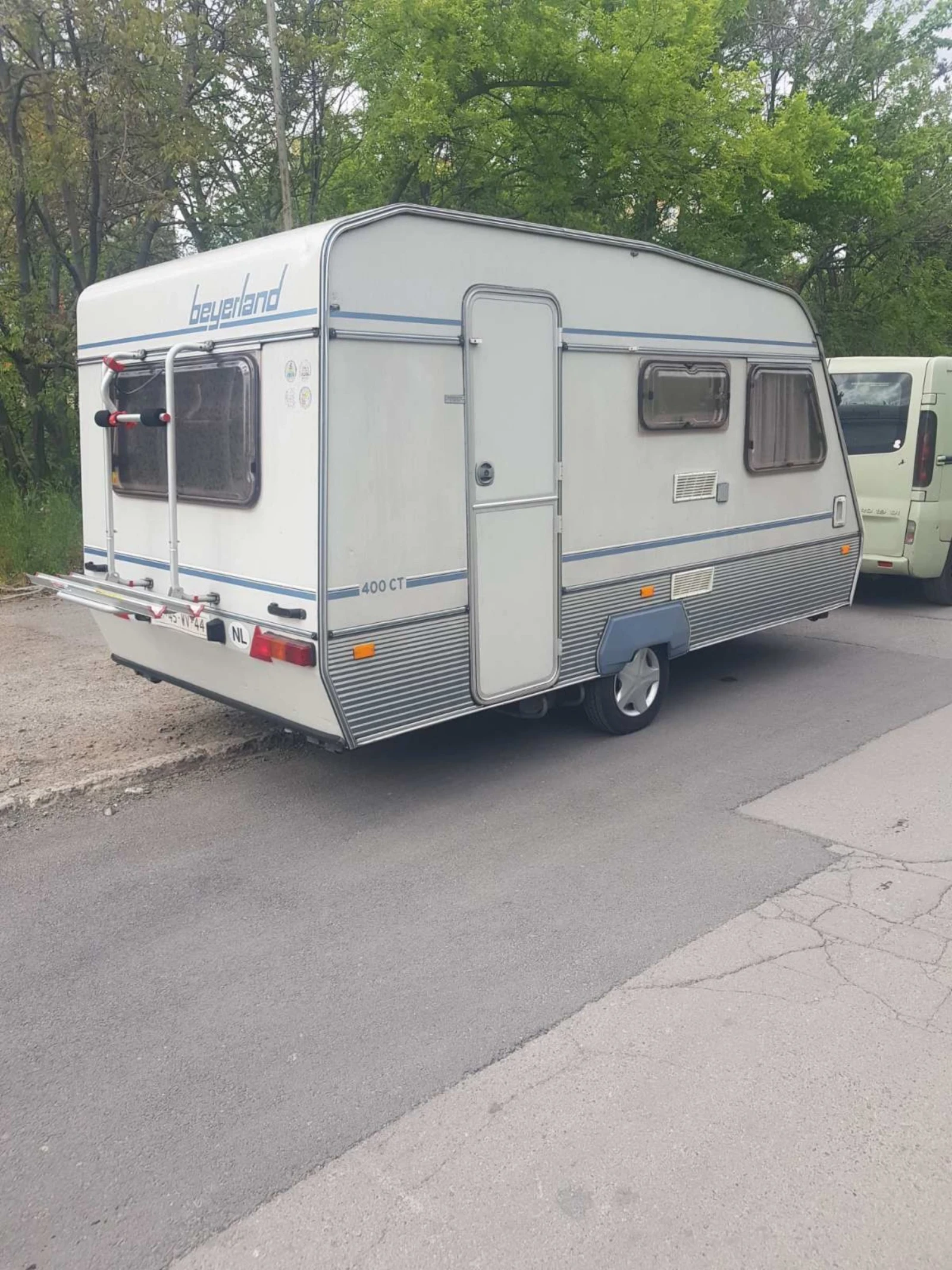 Каравана Beyerland 1988, снимка 3 - Каравани и кемпери - 54372003