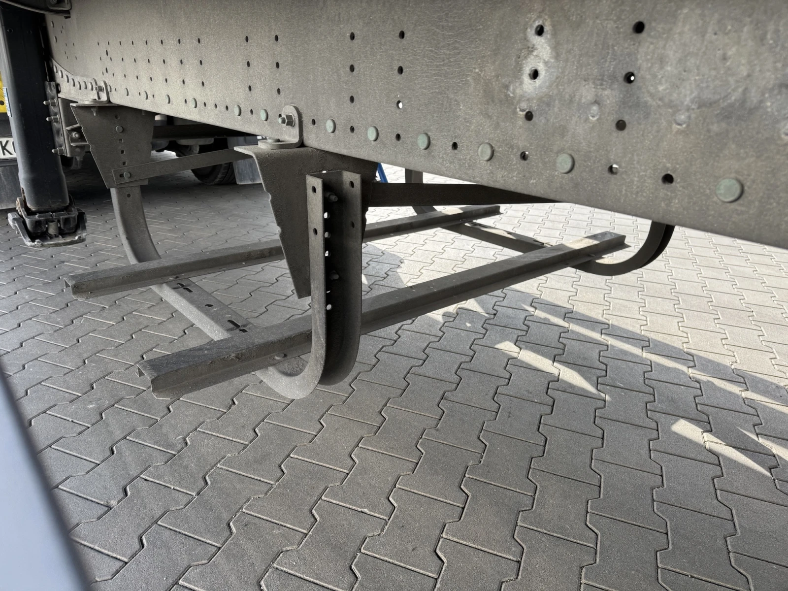 ����������� Schmitz SCS 24/L   13. 62 E B | Mobile.bg � ����������� 10