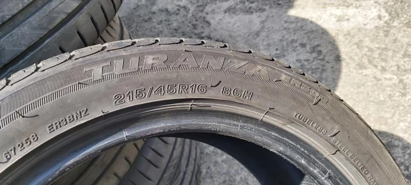 Гуми Летни 215/45R16, снимка 7 - Гуми и джанти - 32914309