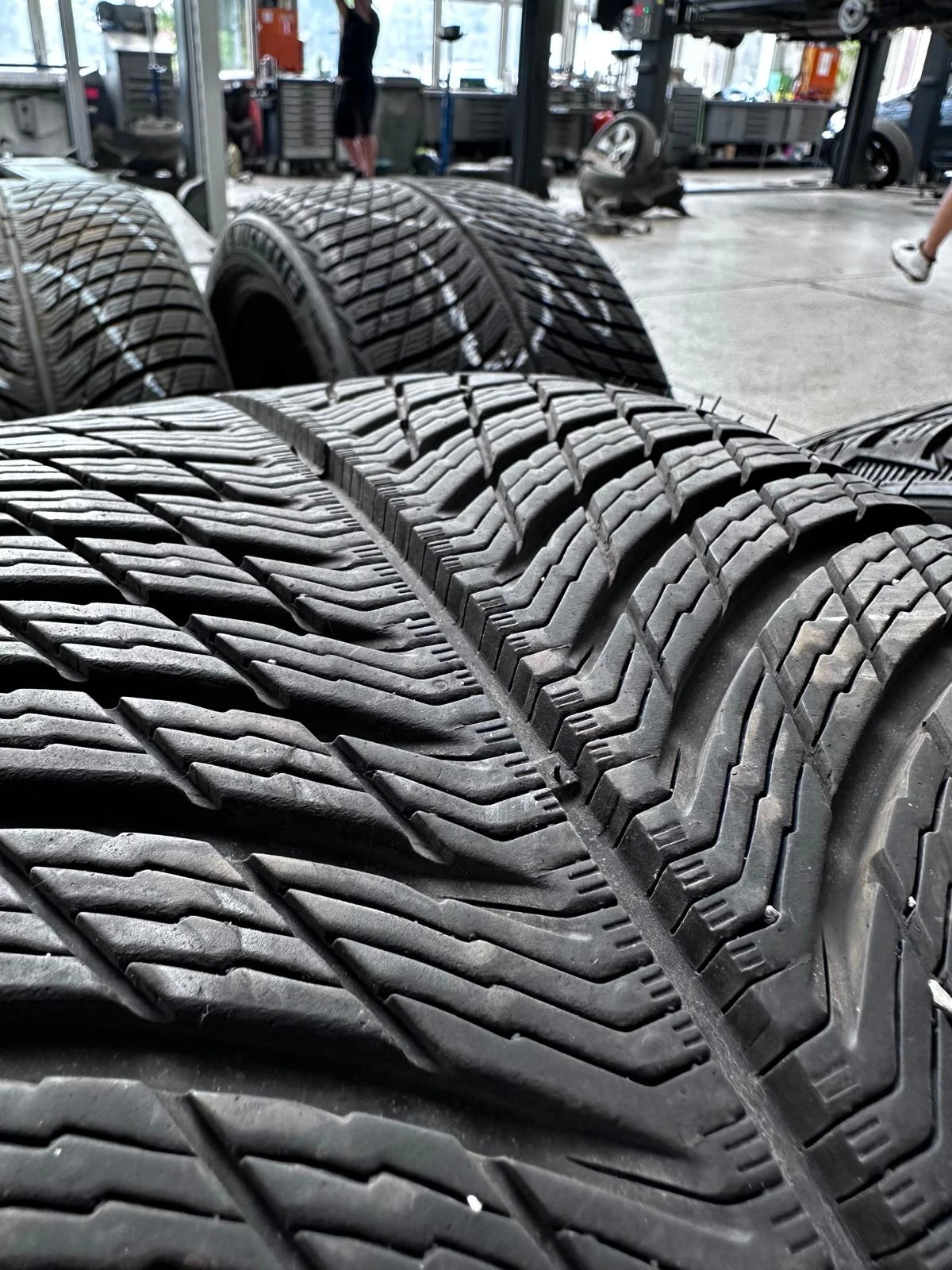 ���� 275/35R21 | Mobile.bg � ����������� 1
