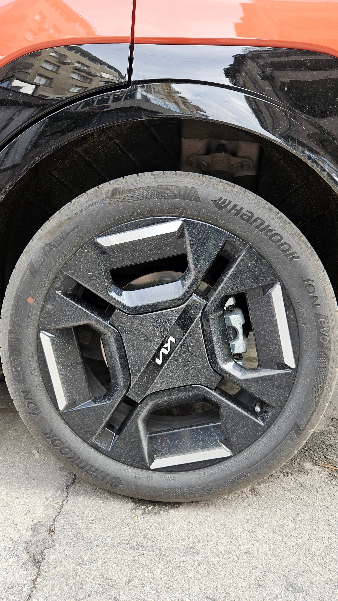 Гуми Летни 215/50R19, снимка 7 - Гуми и джанти - 53736910