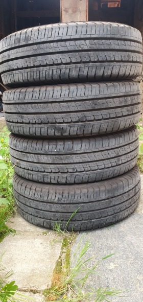 Гуми Летни 225/70R15, снимка 5 - Гуми и джанти - 45997751