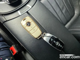 Mercedes-Benz E 220 Coupe, снимка 9