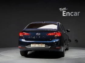 Hyundai Elantra, снимка 4