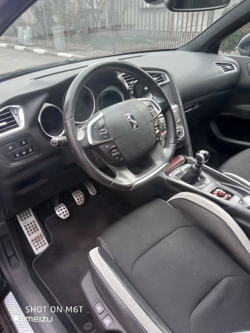 Citroen DS4, снимка 11 - Автомобили и джипове - 48997735