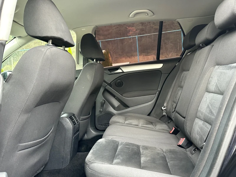 VW Golf Ксенон/Навигация HIGHLINE, снимка 12 - Автомобили и джипове - 51970199