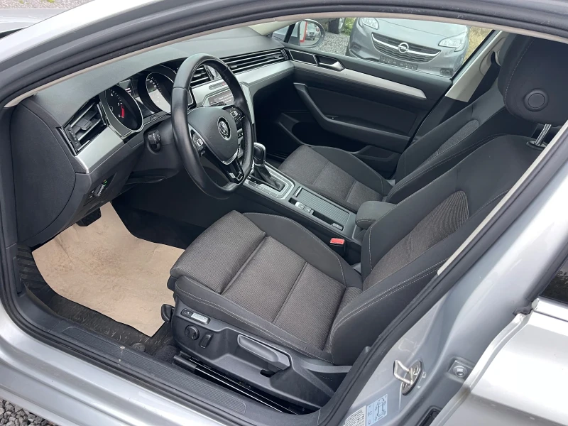 VW Passat 2.0TDI, 150Hp, DSG-Автомат, Окт.2018г, Дистроник, , снимка 9 - Автомобили и джипове - 52059056