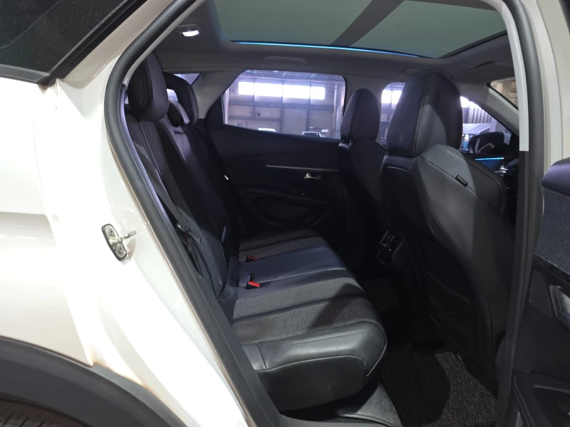 Peugeot 3008 1.6 HDi-ОЧАКВАН ВНОС-КАТО НОВА, снимка 12 - Автомобили и джипове - 52549802