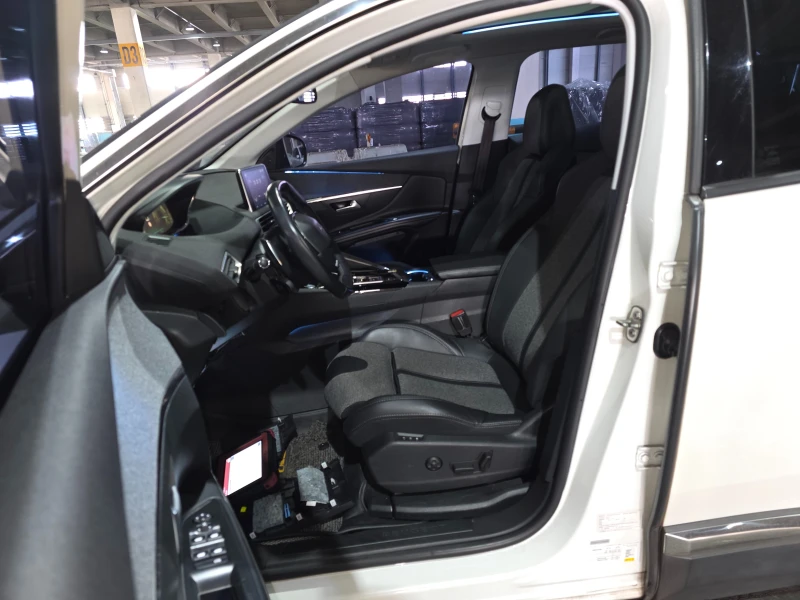 Peugeot 3008 1.6 HDi-ОЧАКВАН ВНОС-КАТО НОВА, снимка 9 - Автомобили и джипове - 52549802