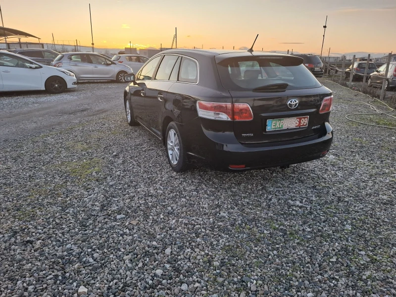 Toyota Avensis 1.8i / 147kc., снимка 3 - Автомобили и джипове - 53077218