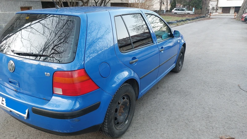 VW Golf IV 1.6, снимка 5 - Автомобили и джипове - 53140746
