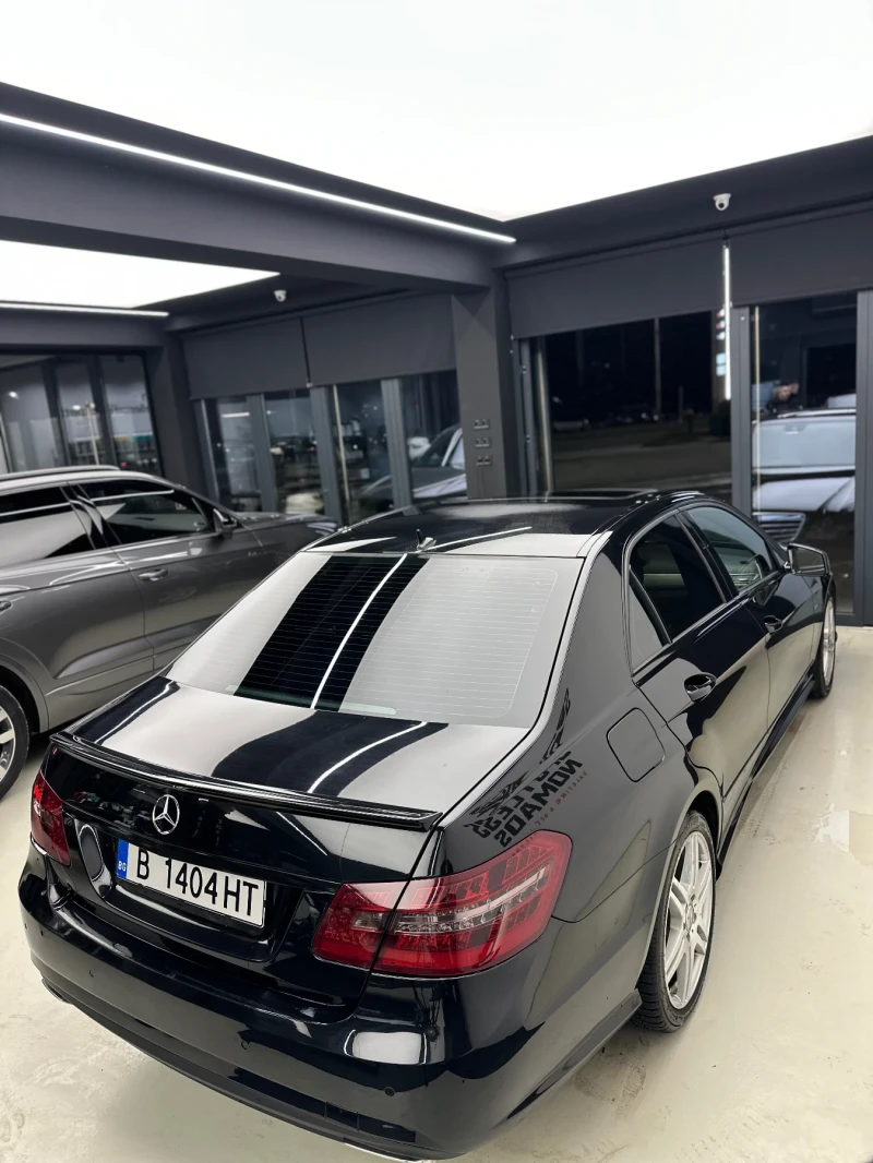 Mercedes-Benz E 350  4MATIC, снимка 6 - Автомобили и джипове - 53451711