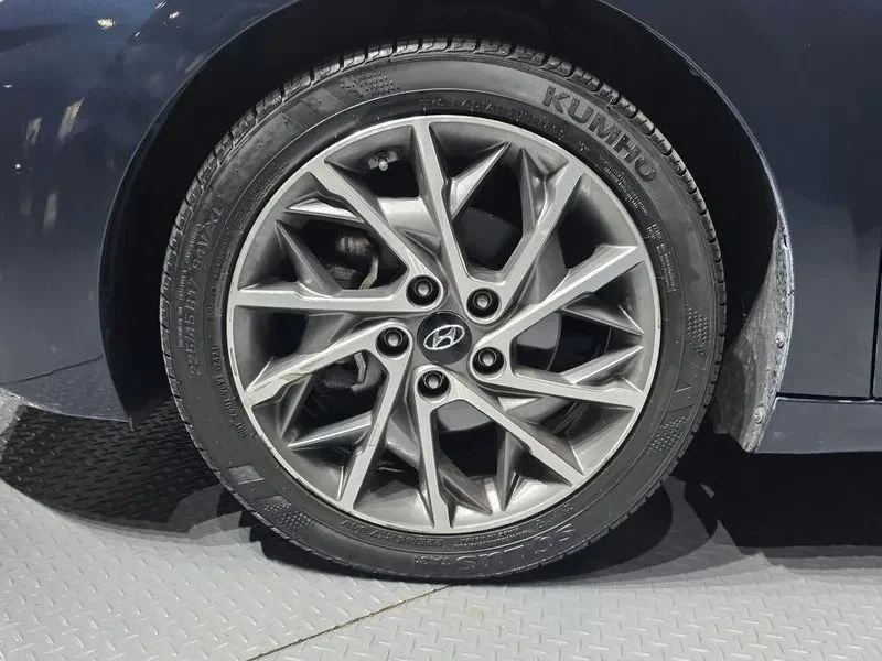 Hyundai Elantra, снимка 5 - Автомобили и джипове - 56724876