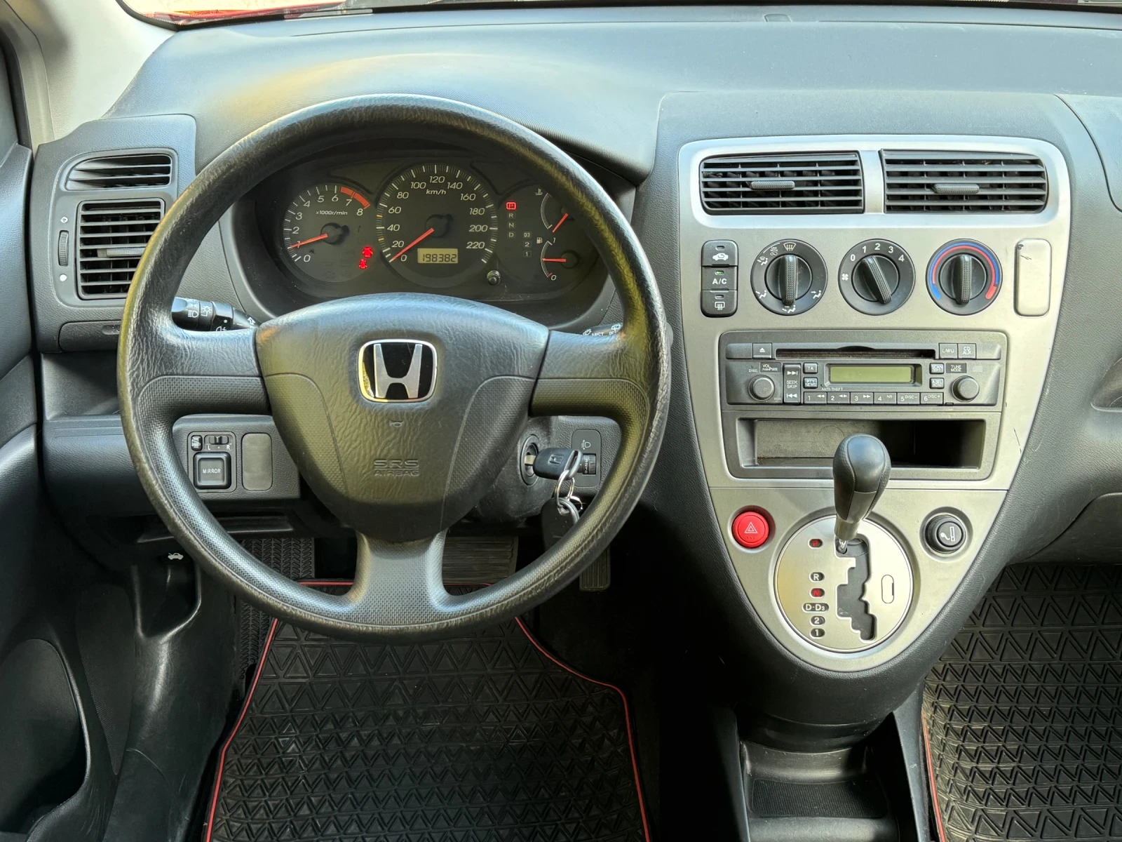 Honda Civic 1.4i 90к.с * Автоматик* * Климатик*  - изображение 10