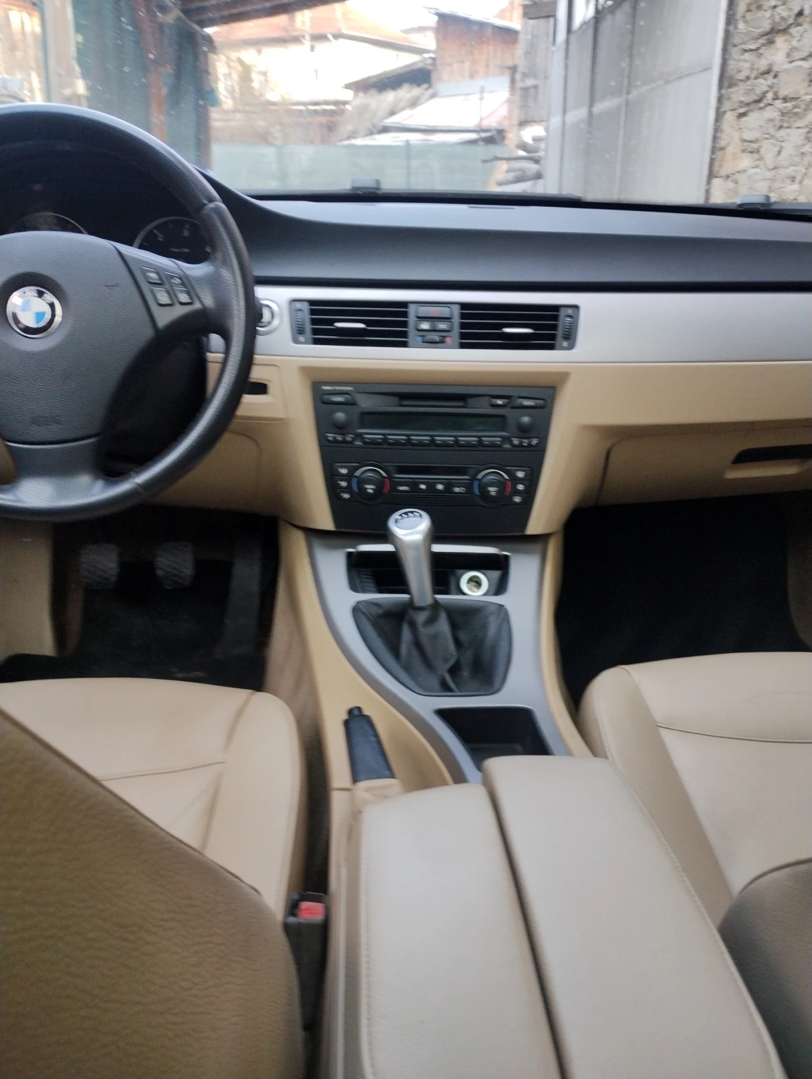BMW 320 2000d - изображение 4