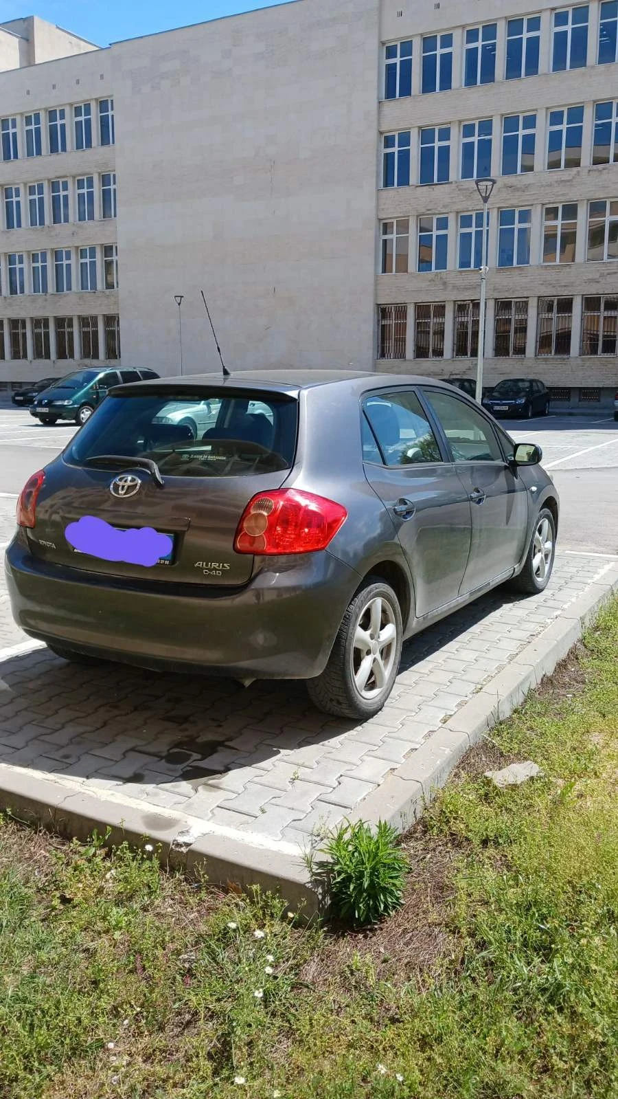 Toyota Auris  - изображение 6