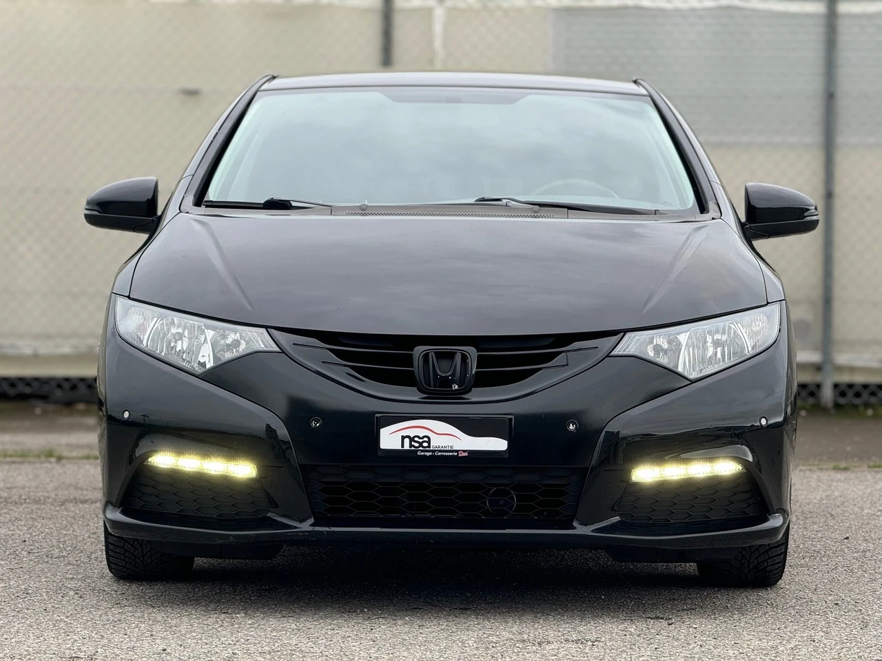 Honda Civic 1.8i Swiss Autom  - изображение 2