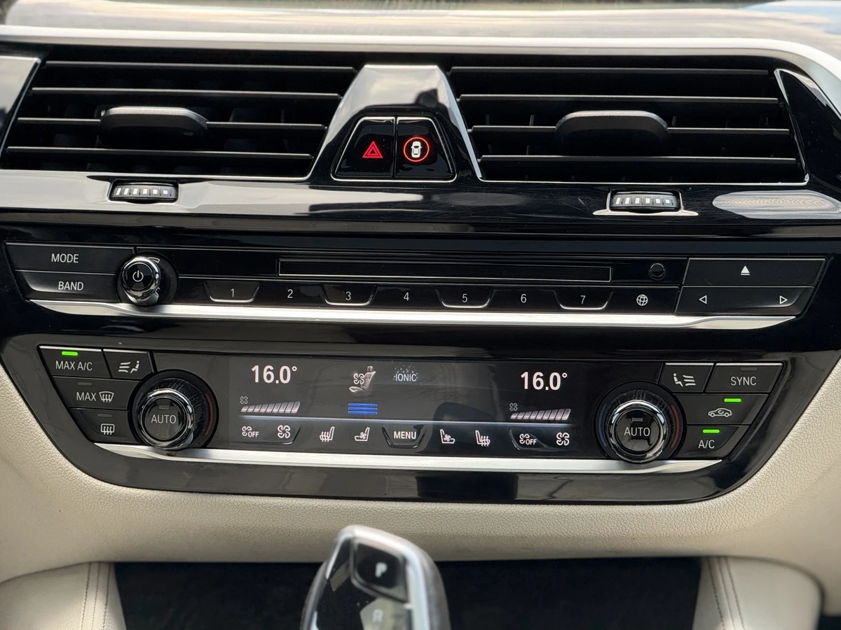 BMW 550 i   //M HARMAN KARDON | Mobile.bg — изображение 12