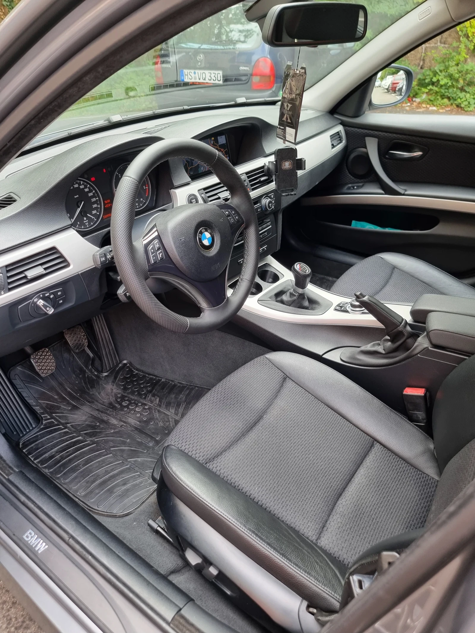 BMW 318 318D - изображение 10