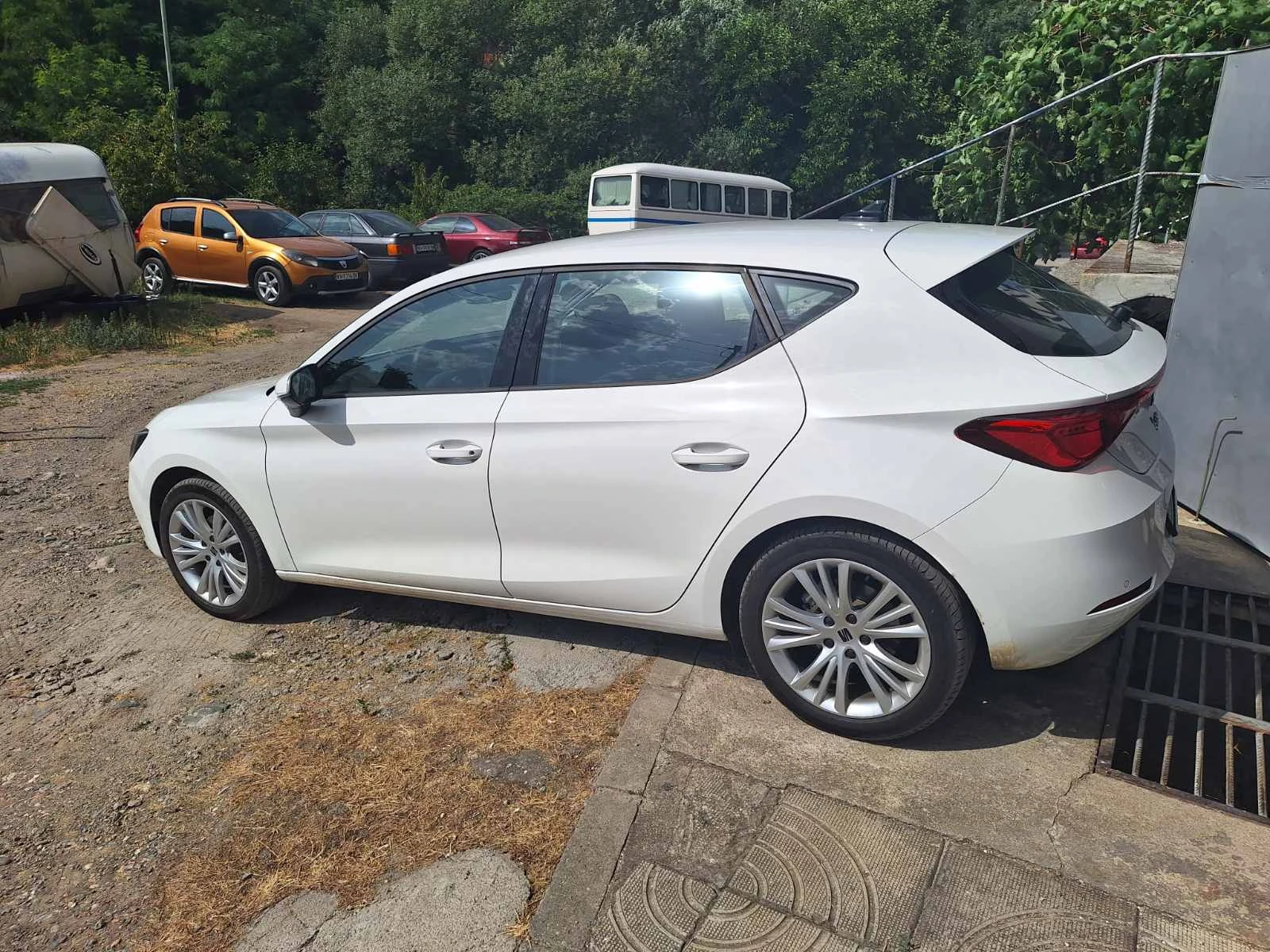 Seat Leon  Style 1, 5 e-TSI mHEV - изображение 4
