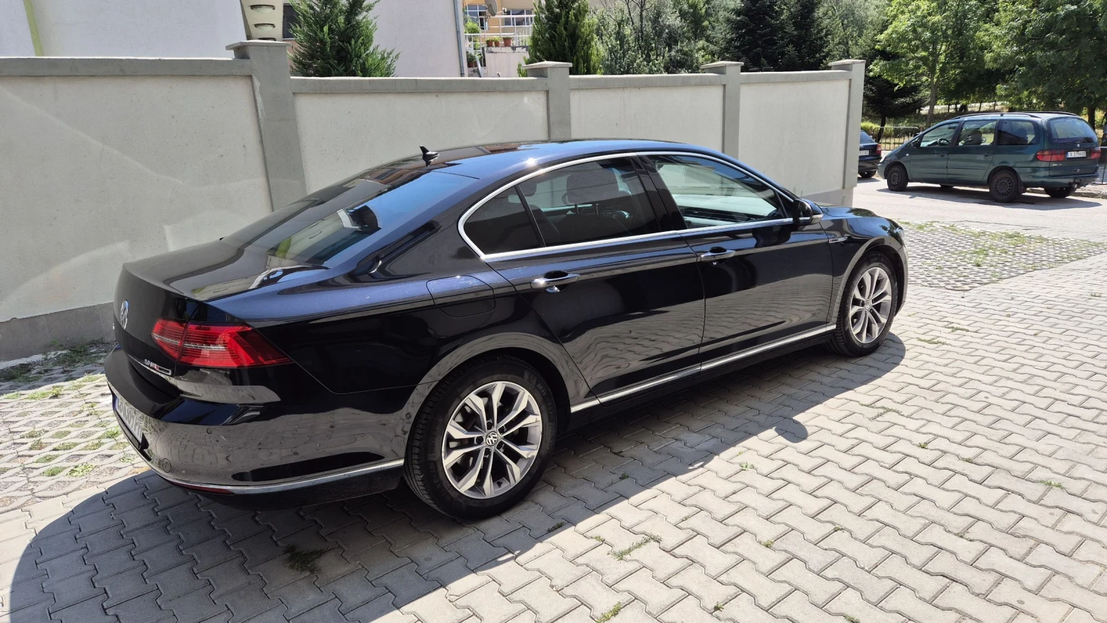 VW Passat 2.0TDI 4MOTION - изображение 4