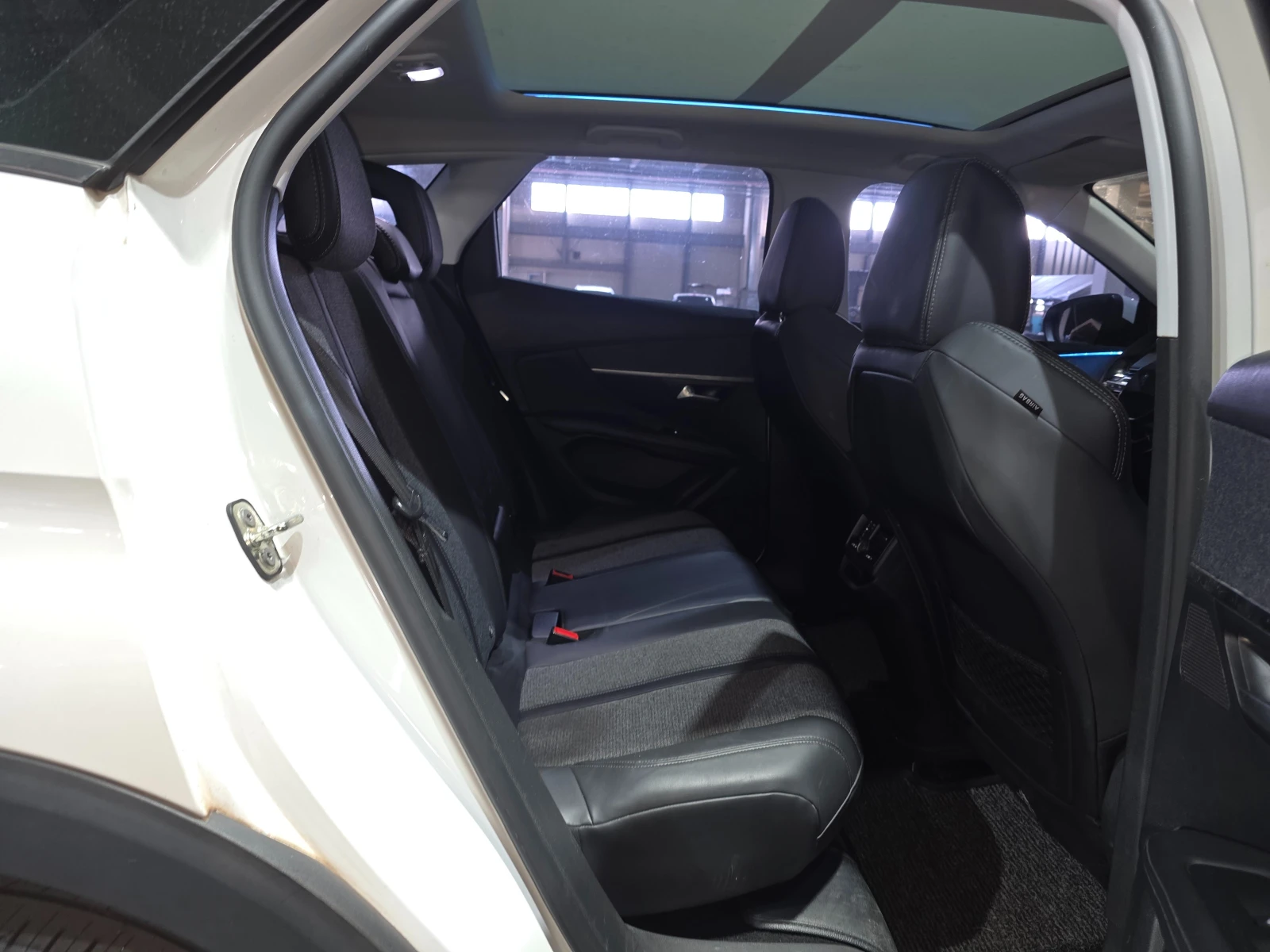 Peugeot 3008 1.6 HDi- -  | Mobile.bg   12