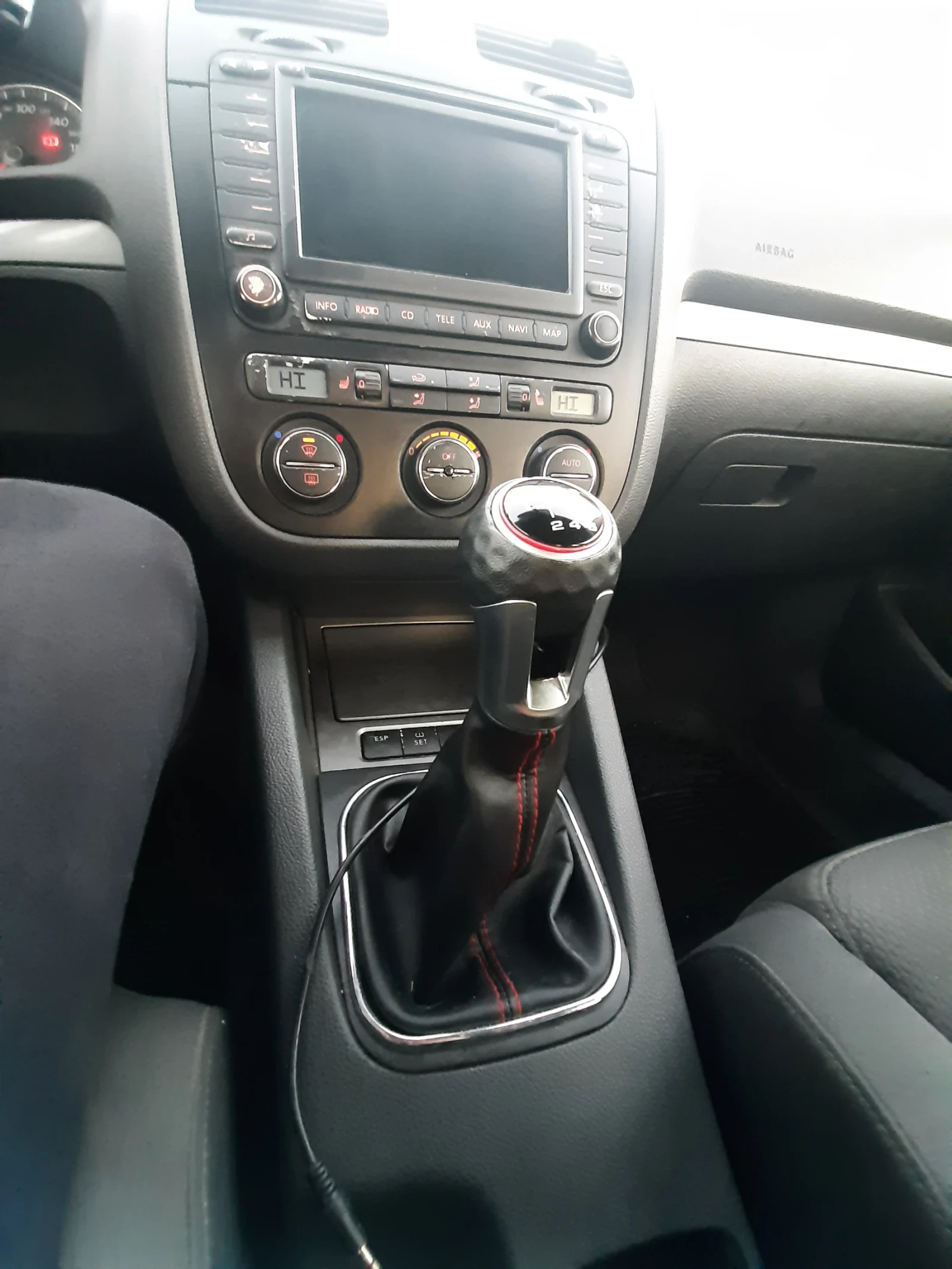 VW Golf 2.0tdi - изображение 10