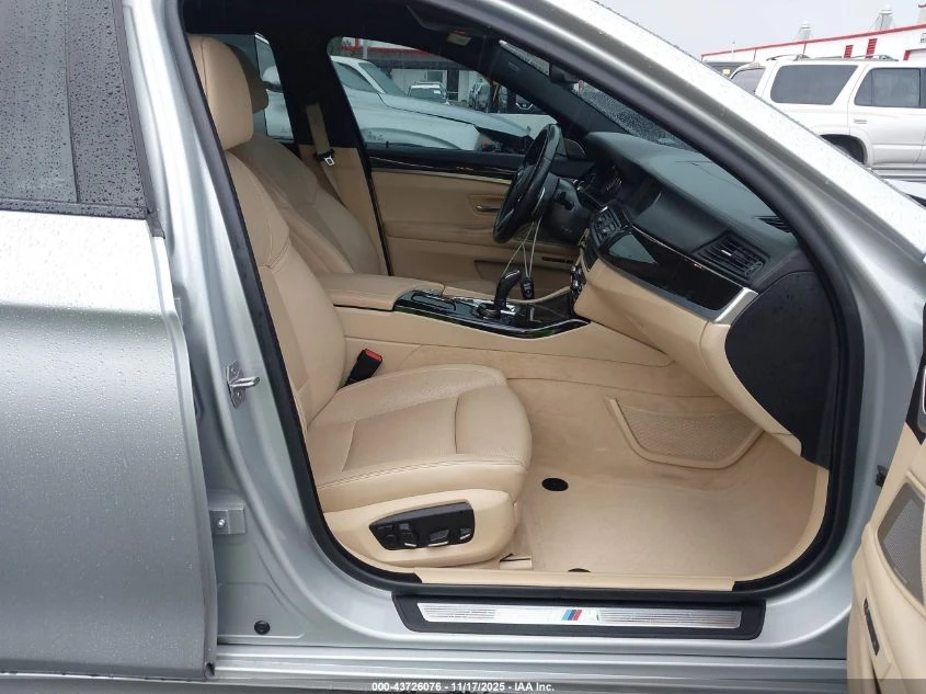 BMW 550 4.4L V-8 DI, DOHC, VVT, TURBO, 445HP Rear Wheel | Mobile.bg � ����������� 11
