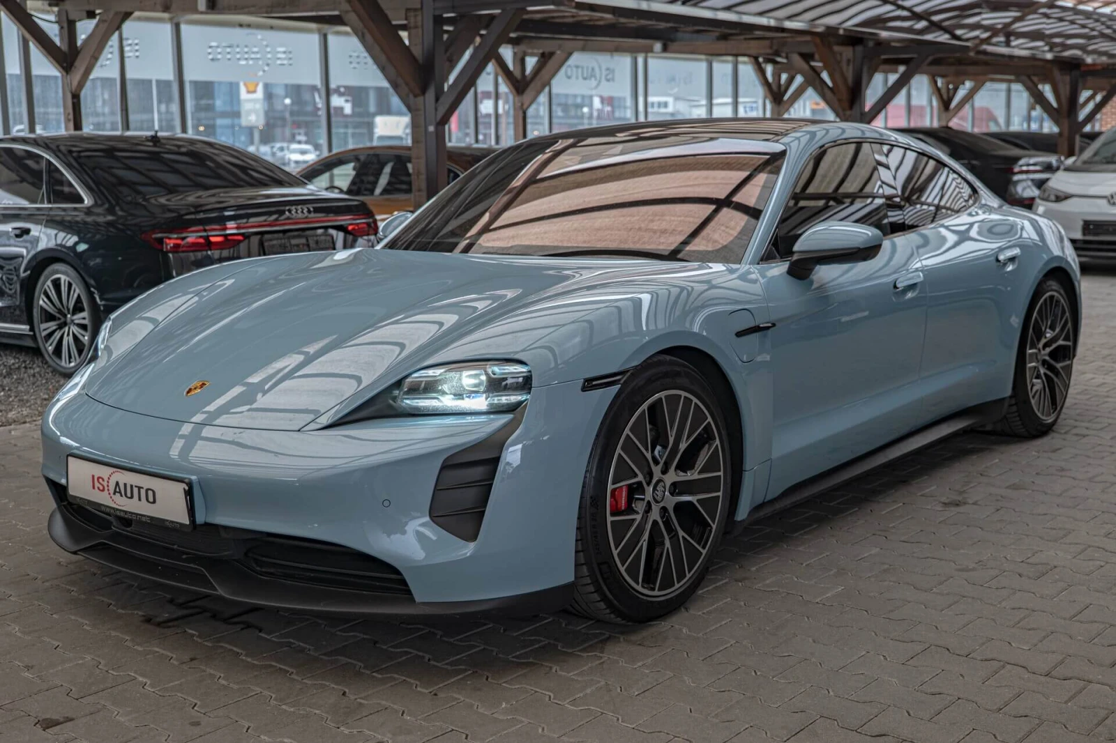 Porsche Taycan 4S Performance/PDLS+ /PVTS/BOSE/Sport Chrono/Пасаж - изображение 3