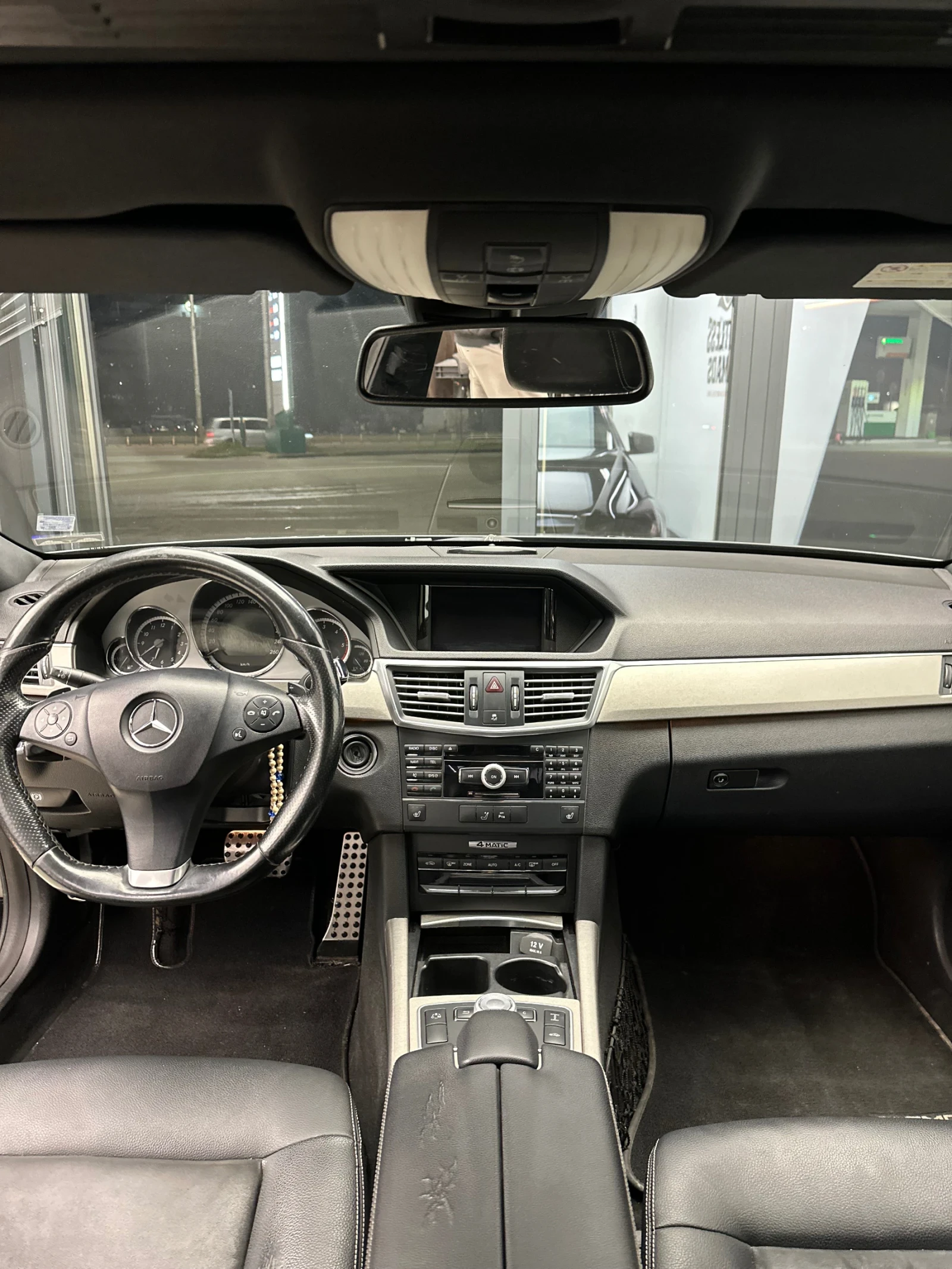 Mercedes-Benz E 350  4MATIC - изображение 9