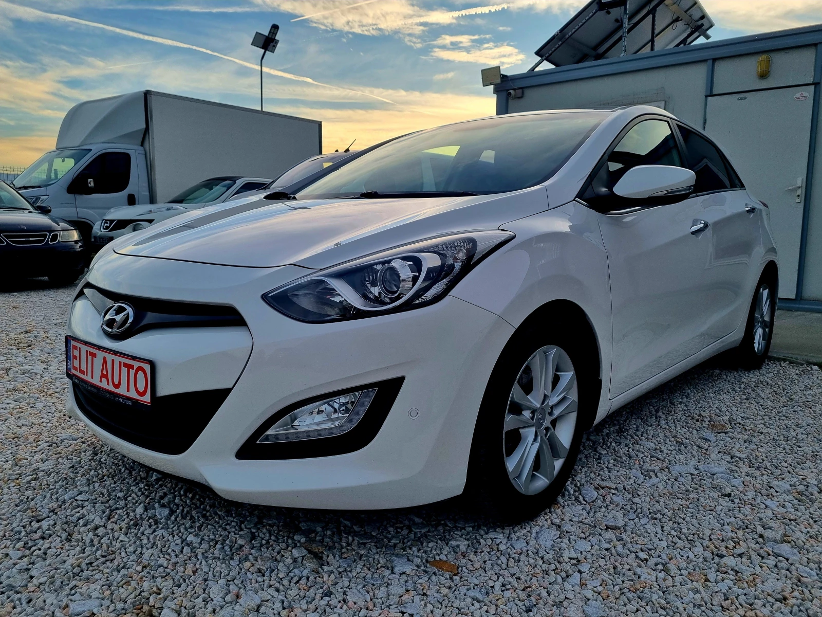 Hyundai I30 1.6CDTI 110ks Evro5 - изображение 2