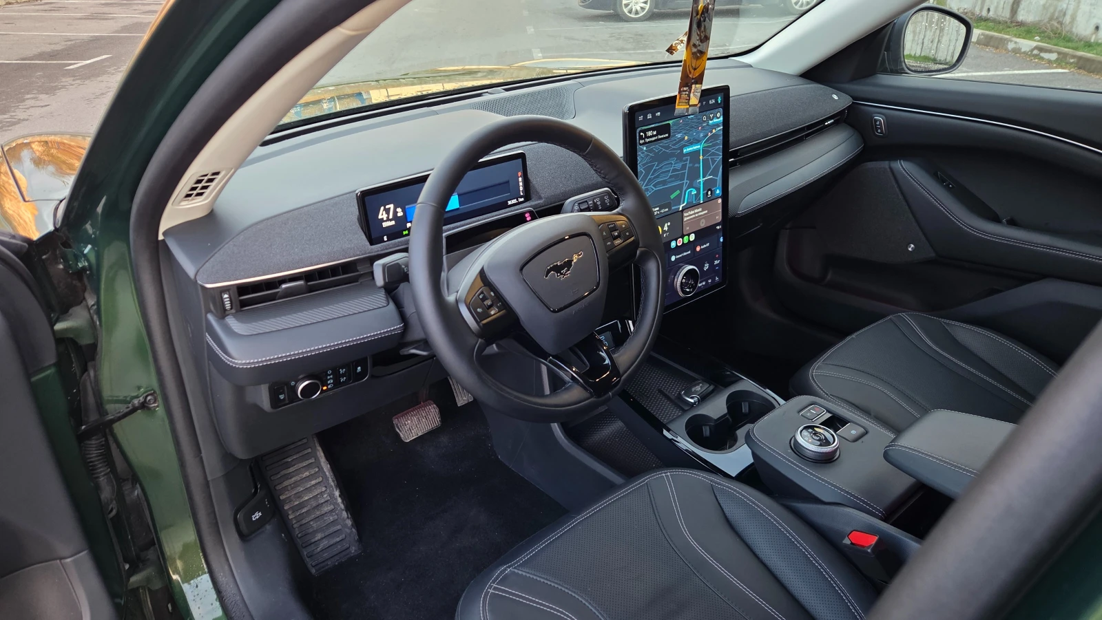 Ford Mustang Mach-E Premium Extended Range AWD, снимка 10 - Автомобили и джипове - 54011043