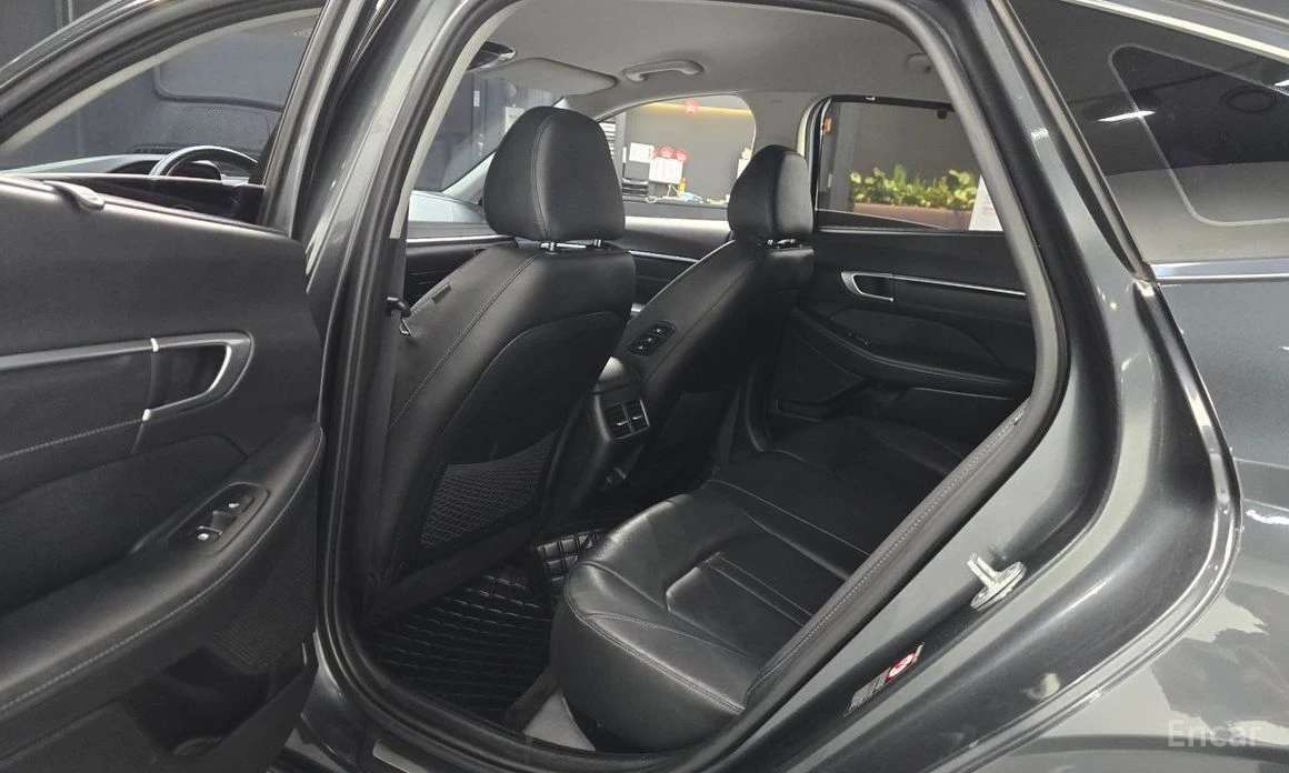 Hyundai Sonata, снимка 12 - Автомобили и джипове - 54041284