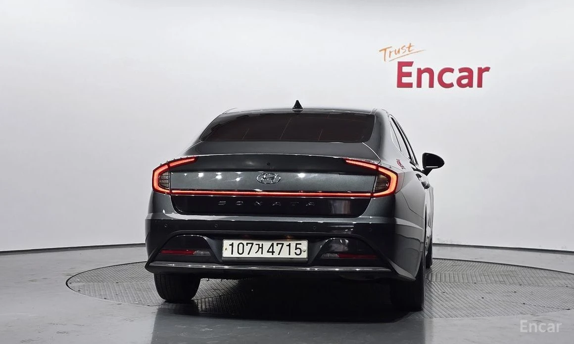 Hyundai Sonata, снимка 4 - Автомобили и джипове - 54041284