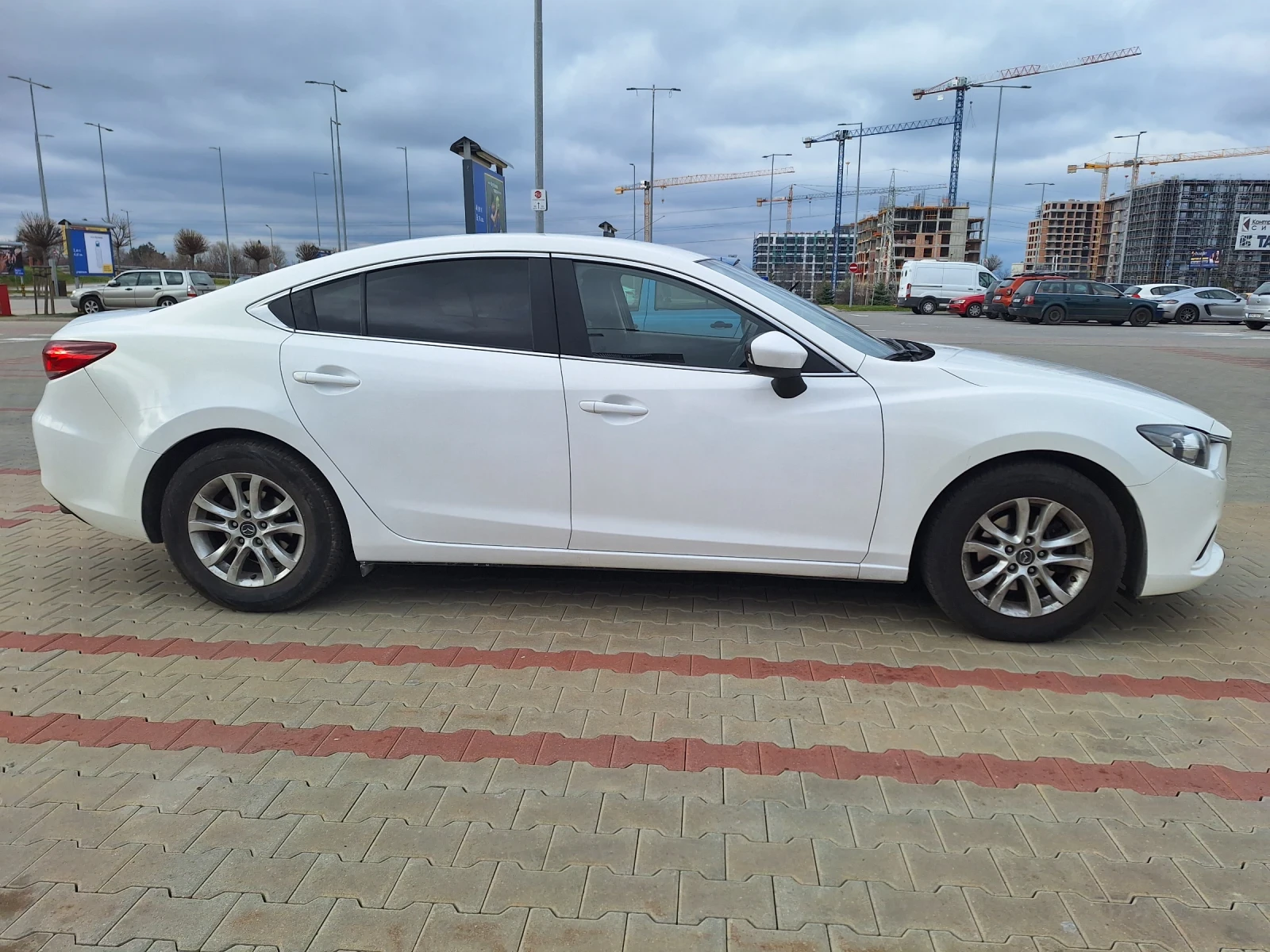 Mazda 6 G skayaktiv, снимка 4 - Автомобили и джипове - 54043567