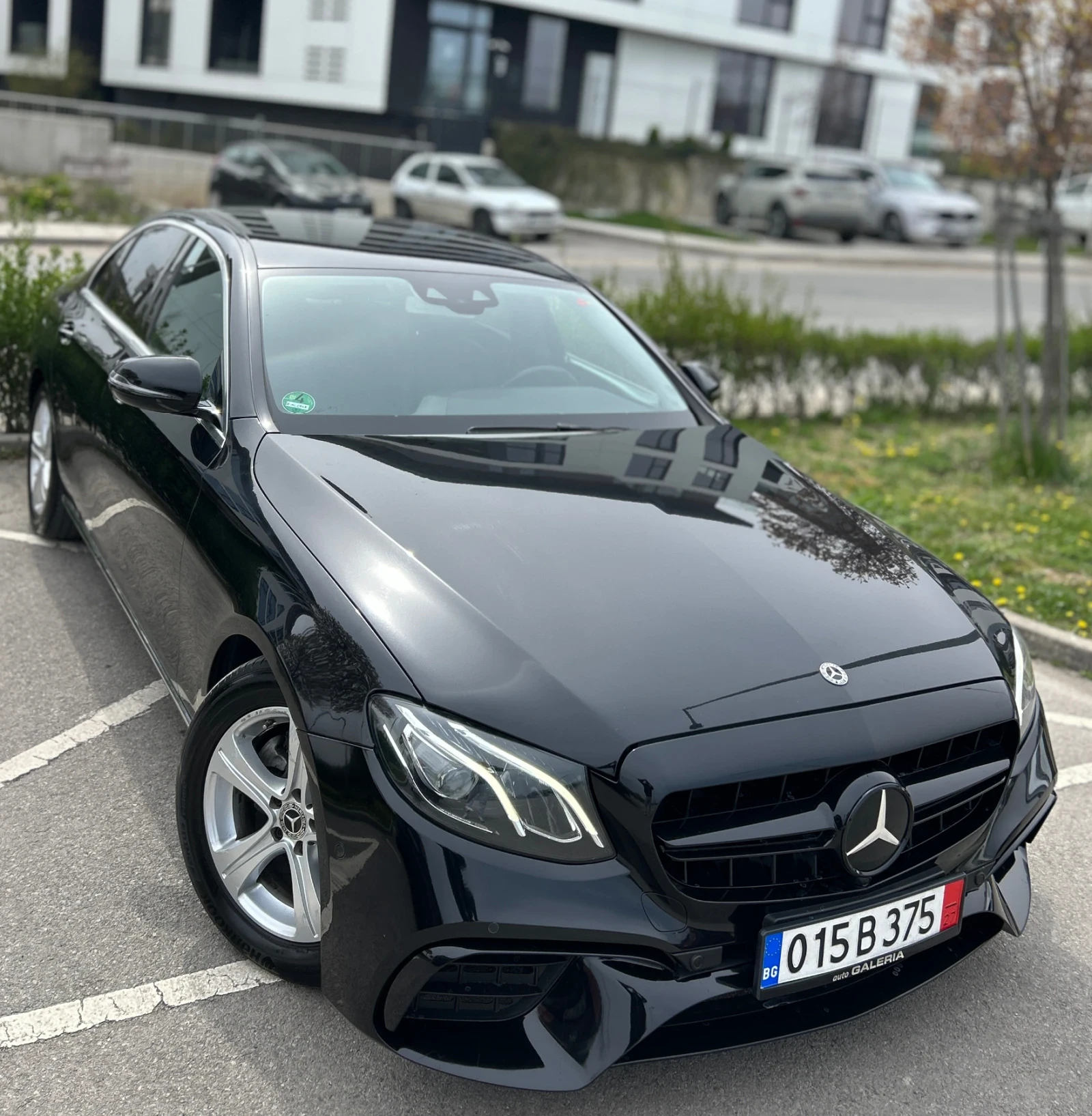 Mercedes-Benz E 220 63 AMG* 220d, снимка 2 - Автомобили и джипове - 54146303