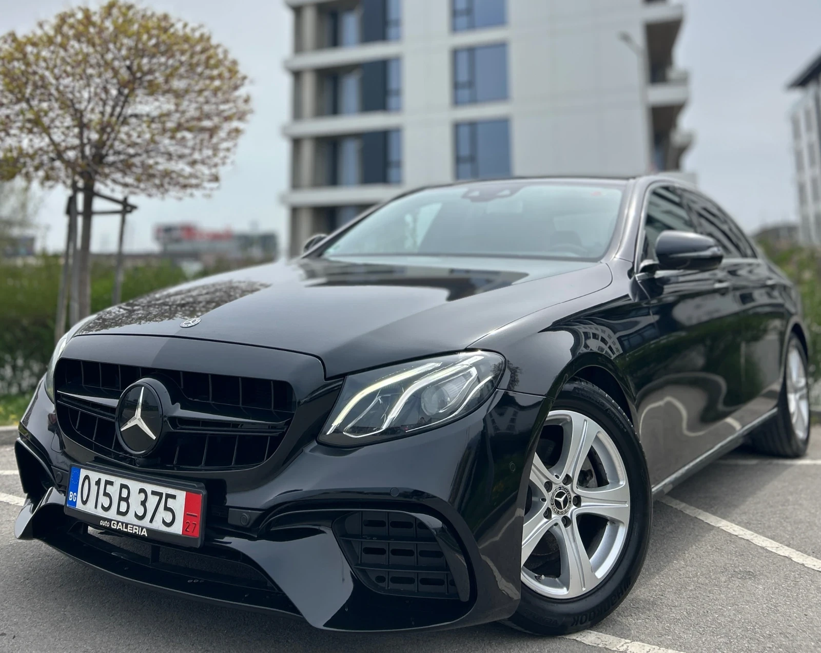 Mercedes-Benz E 220 63 AMG* 220d, снимка 5 - Автомобили и джипове - 54146303