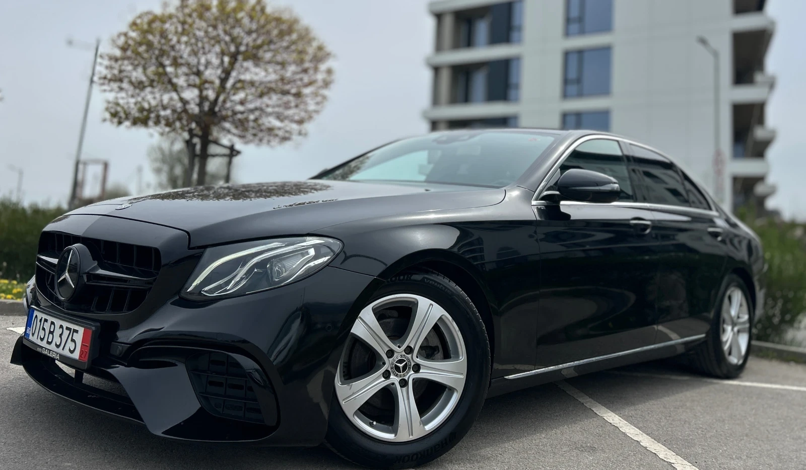 Mercedes-Benz E 220 63 AMG* 220d, снимка 7 - Автомобили и джипове - 54146303