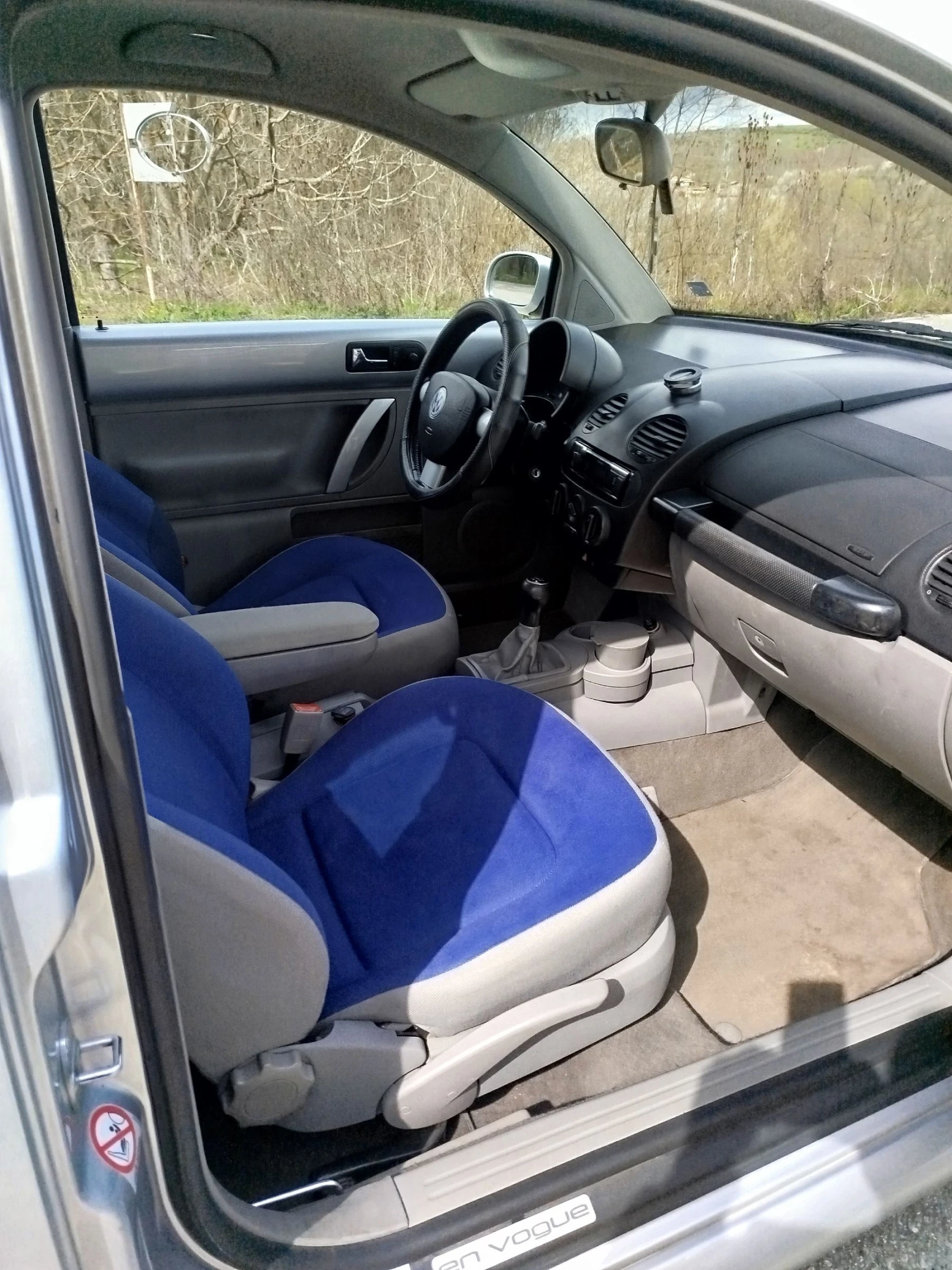 VW Beetle 1.9 tdi 110к.с, снимка 6 - Автомобили и джипове - 54151045