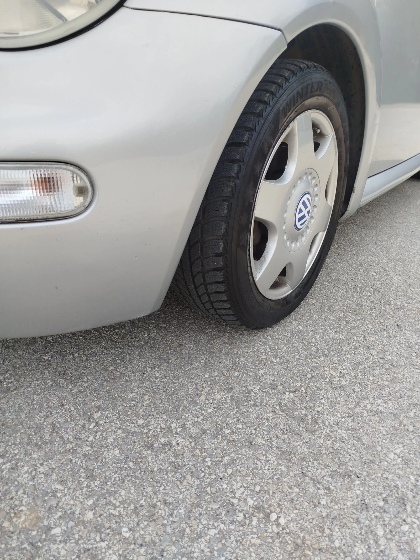 VW Beetle 1.9 tdi 110к.с, снимка 13 - Автомобили и джипове - 54151045