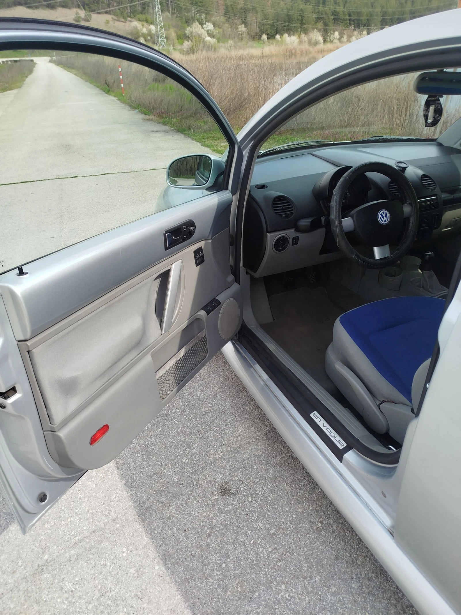 VW Beetle 1.9 tdi 110к.с, снимка 9 - Автомобили и джипове - 54151045