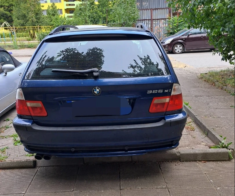 BMW 325 xi touring, M54B25, 2003г, снимка 5 - Автомобили и джипове - 54648464