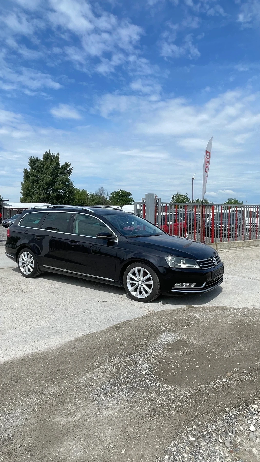 VW Passat 2.0 TDI 140к.с. АВТОМАТ/НАВИ, снимка 2 - Автомобили и джипове - 54623183