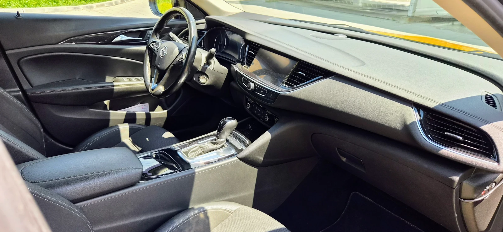 Opel Insignia, снимка 7 - Автомобили и джипове - 54631527
