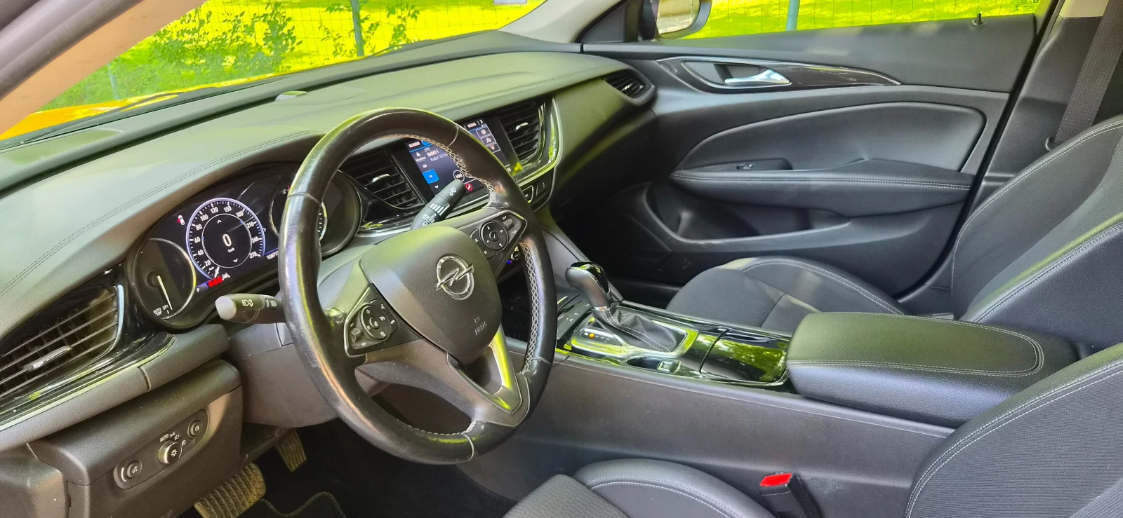 Opel Insignia, снимка 5 - Автомобили и джипове - 54631527