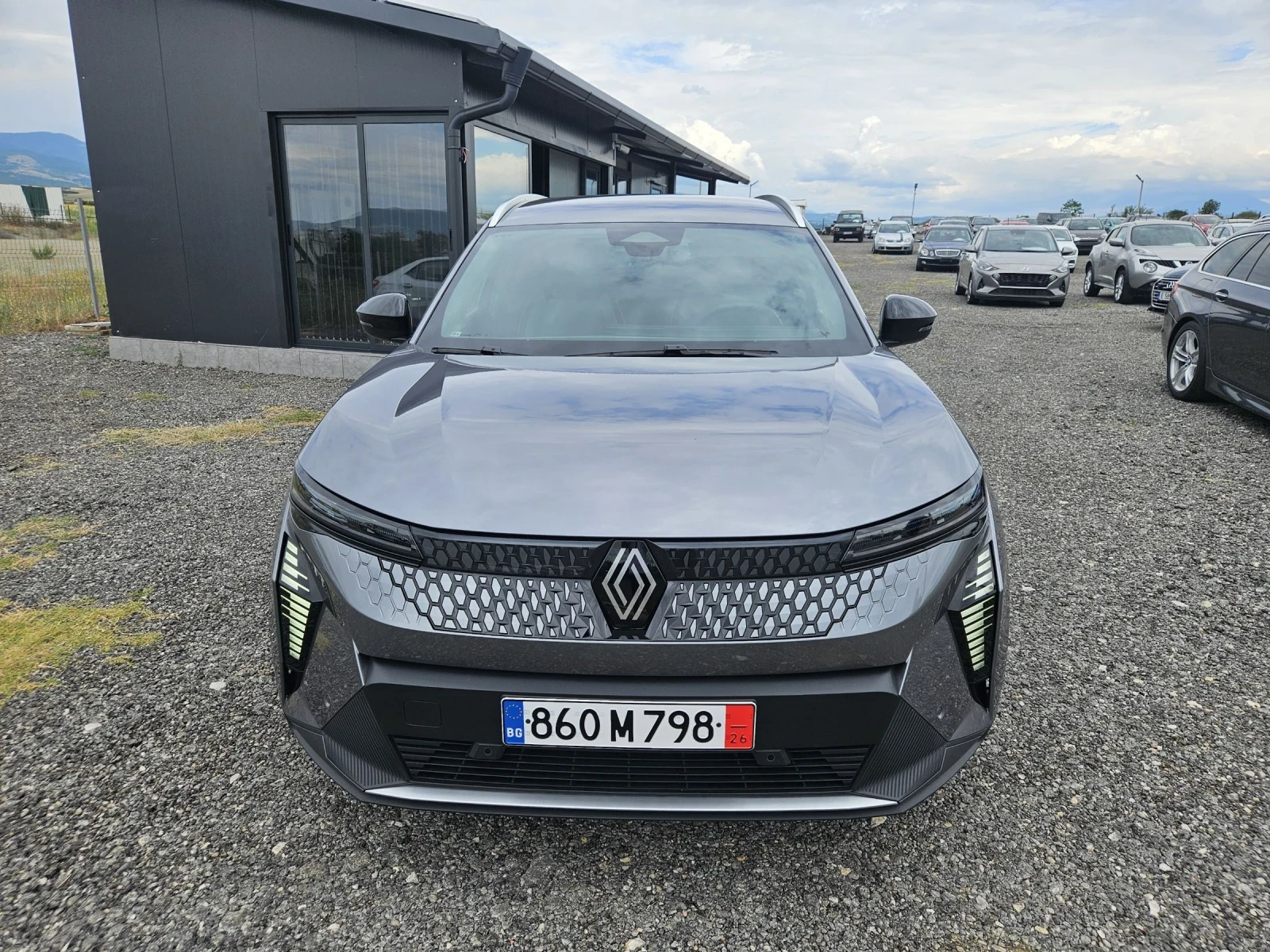 Renault Scenic E-Tech 87kw Full Options, снимка 8 - Автомобили и джипове - 55134639
